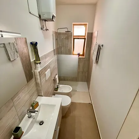 Апартаменты House On The